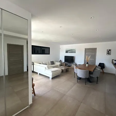 Magnifique Avec Piscine Dans Sud De La France *